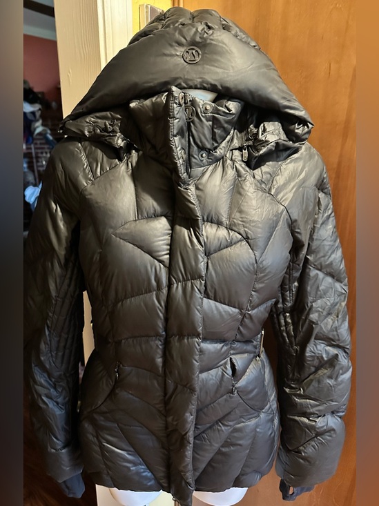 lululemon athletica Jackets & Blazers - Vintage LULULEMON GET DOWN Jacket Size 8
Black Down Puffer Coat